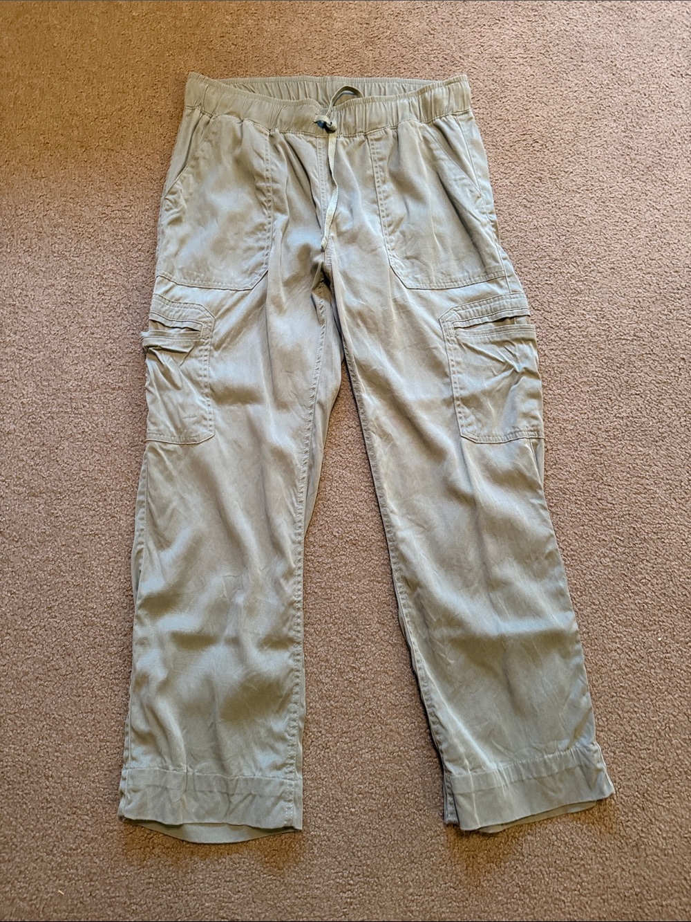 Buffalo David Bitton Women's Straight Leg Cargo Pants in Light green